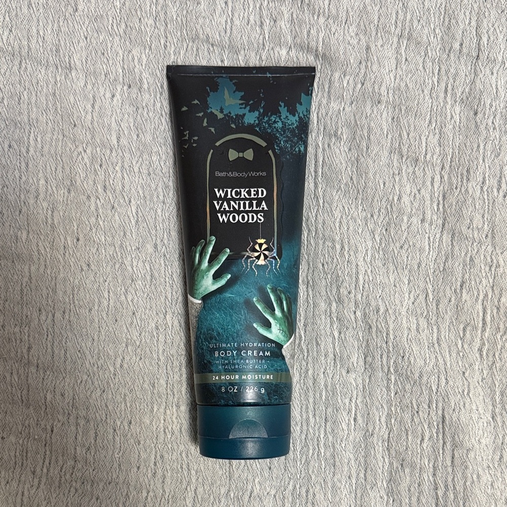 Bath & Body Works Wicked Vanilla Woods Ultimate Hydration Body Cream